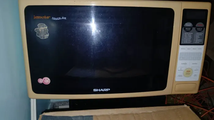 Micro-ondas Sharp Interativo Touch On