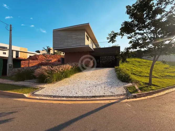 Casa em Condomínio - / Residencial / Residencial Fazenda Santa Rosa - Fase 1