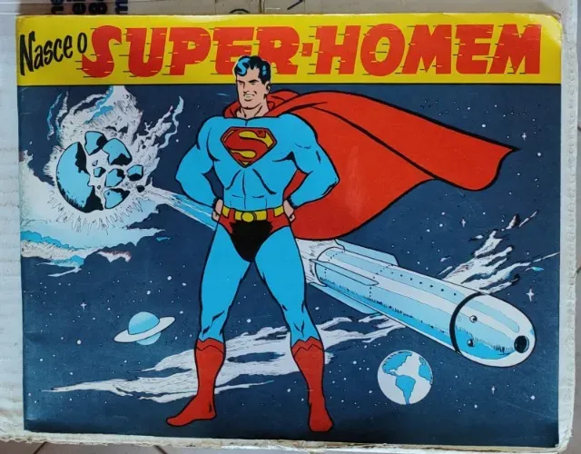 Quadrinhos - E Nasce o Super Homem