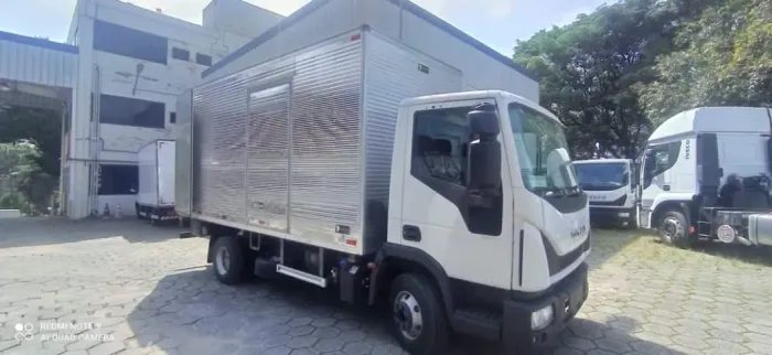 carreto frete mudança viagem pra ontem