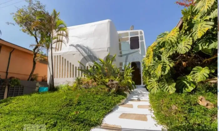 Casa de Vila - 4 Dormitórios (1 Suíte) à Venda e para alugar na Granja Julieta - São Paulo
