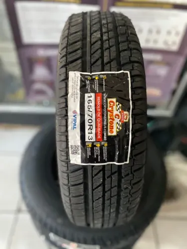 Pneu 165/70/13 Remold Crystone *borracha vipal* (instalação gratuita)