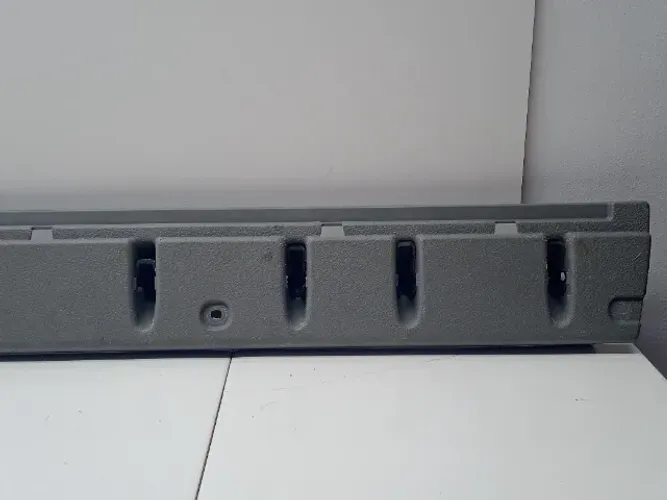 1442 Acabamento Banco Traseiro Renault Scenic 2005 a 2007