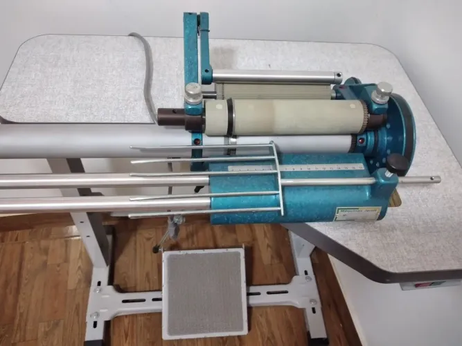 Máquina de cortar viés 