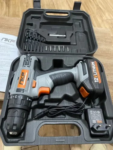 Furadeira parafusadeira sem fio de 10mm NKF FP12X + accesorios com maleta de transporte 12