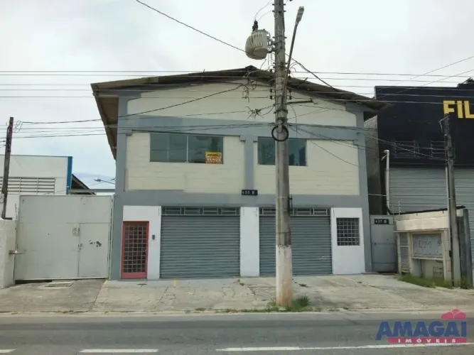 Galpão à Venda em Jacareí - Oportunidade Única!