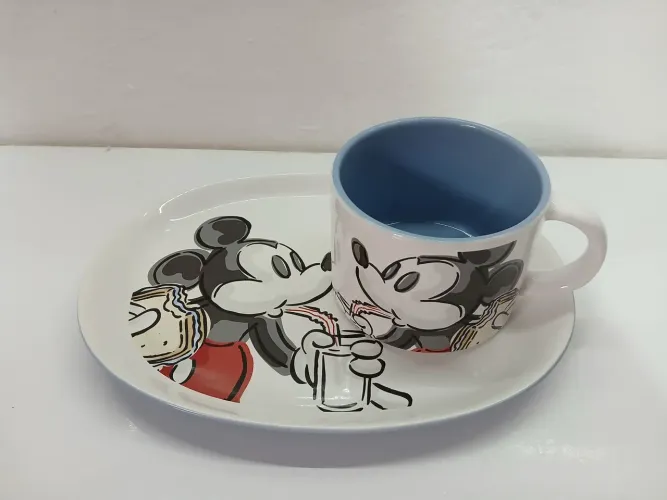 Travessa mickey mouse e caneca