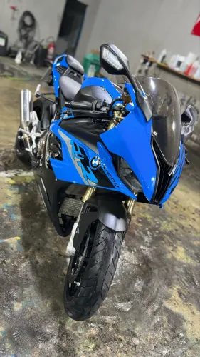 BMW S1000RR 