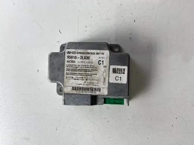 Módulo Central Airbag Hyundai I30 2.0 2010 2011