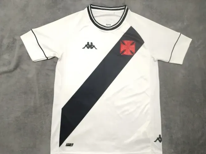 Camisa Oficial Vasco Kappa 2020, tamanho P (51x71cm). Excelente estado.