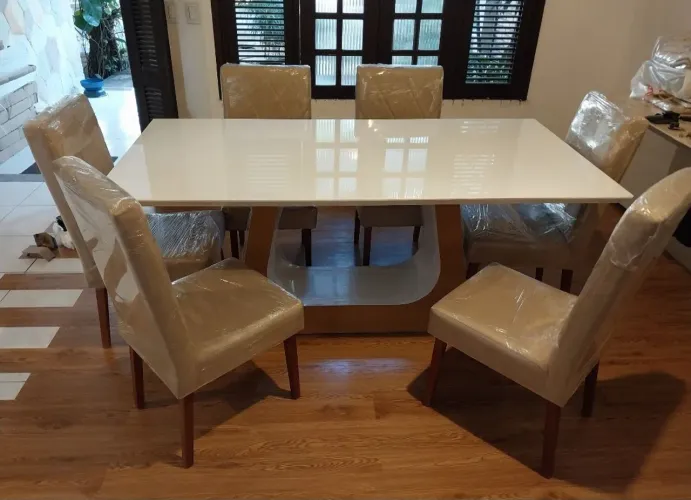 Conj. Mesa 6 Cadeiras T.O.P L.U.XO 1.80x90 (Nova)