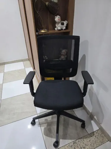 Cadeira de escritório Riccó