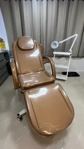 Kit Maca, Carrinho de Apoio, Mocho e Lupa de R$12.000,00 por R$ 5.000,00 lacrado 