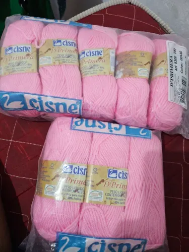 8 rolos. Fio para tricô D'Primera - 40g - Cor 00-430