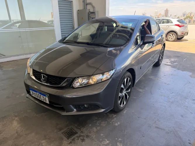 Honda Civic Sedan LXR 2.0 Flexone 16V Aut. 4P 2016