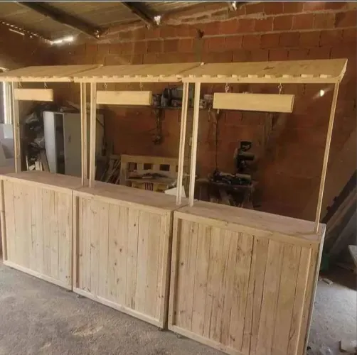 Barraquinha de palete para eventos e feiras