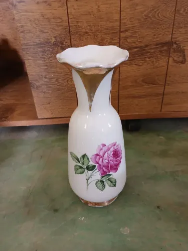 Vaso Decorativo em porcelana