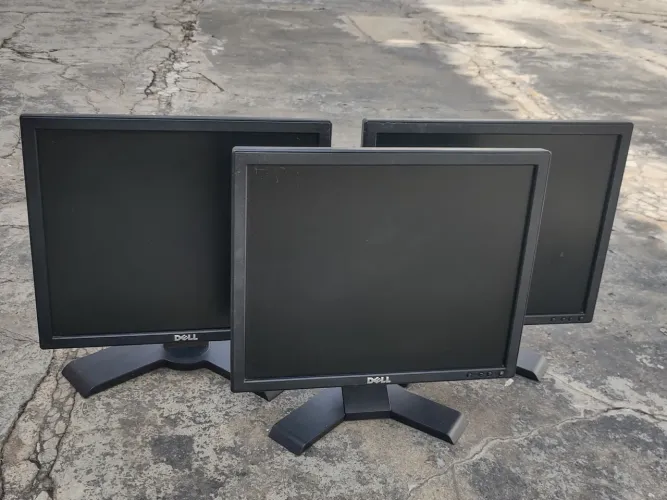 Monitor Dell 17 Pol no precinho entrada VGA