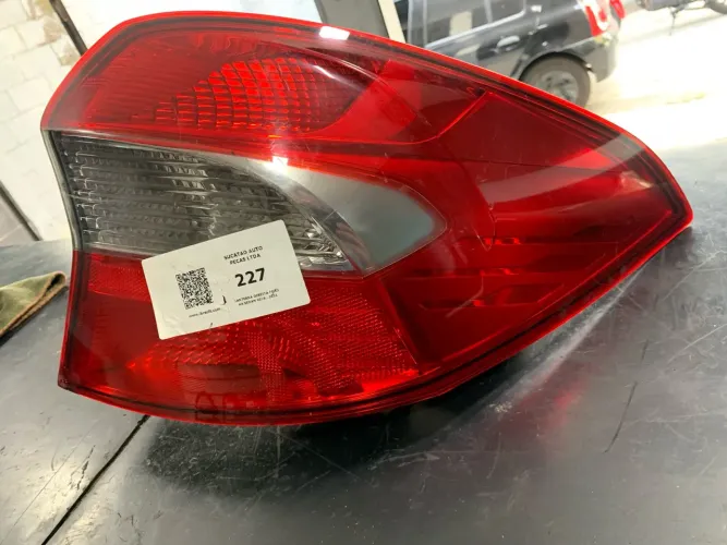 LANTERNA DIREITA FORD KA SEDAN 2019/2021!!