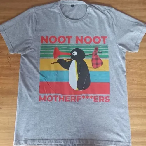 camiseta algodão cinza pingu desenho M