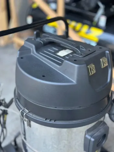 Aspirador De Pó E Líquido 2000w 70 Lts - novo e com garantia