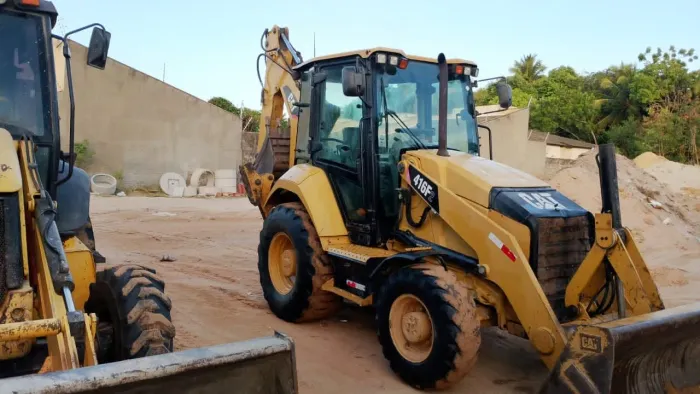 Retro caterpillar 416F2 ano 2018