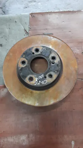 Disco de freio ventilado dianteiro Honda Civic ano 2018