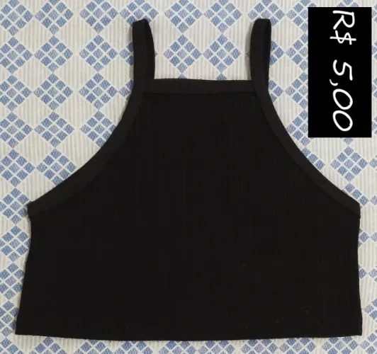 Top cropped preto
