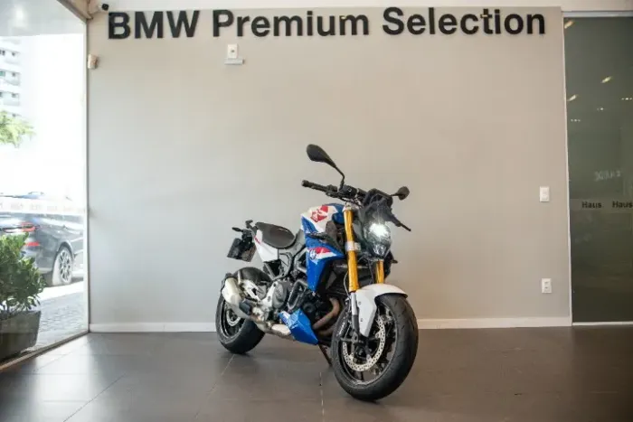 BMW - F 900 R SPORT