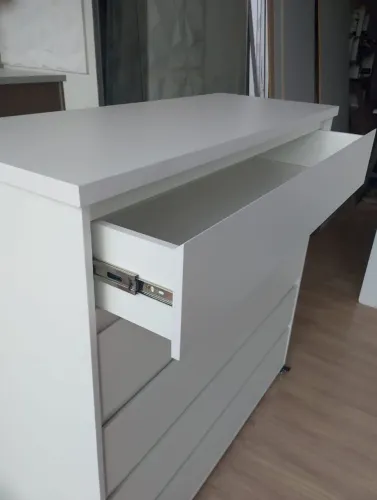 Cômoda 5 gavetas puxador cava, MDF 15MM 