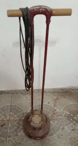 Enceradeira Antiga Arno