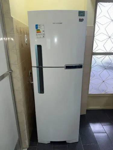Refrigerador Frost Free Brastemp 375 litros (impecável)