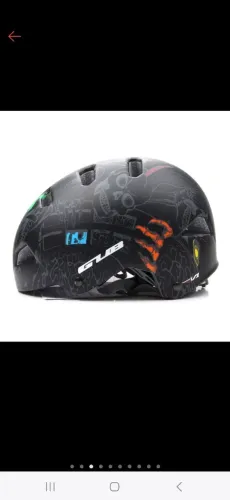 Capacete com Design Exclusivo