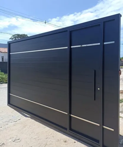 Portão de alumínio preto
