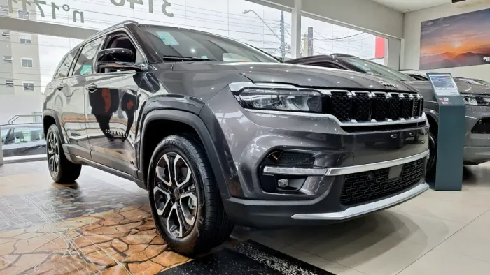 Jeep Commander Limited T270 1.3 TB Flex AUT 2026