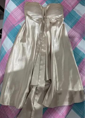 Vestido perolado cetim