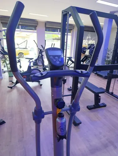 Elíptico movement profissional