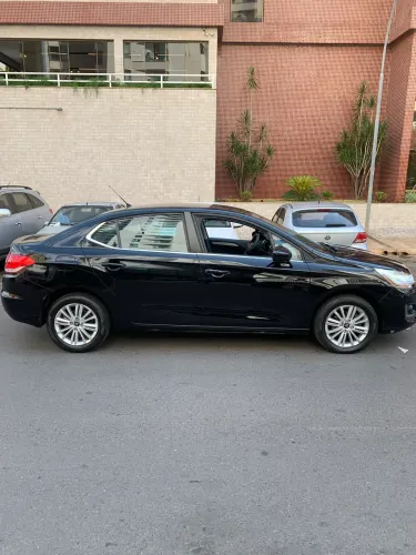 Citroen C4 Lounge Origine 2.0 Flex 4P Aut. 2016