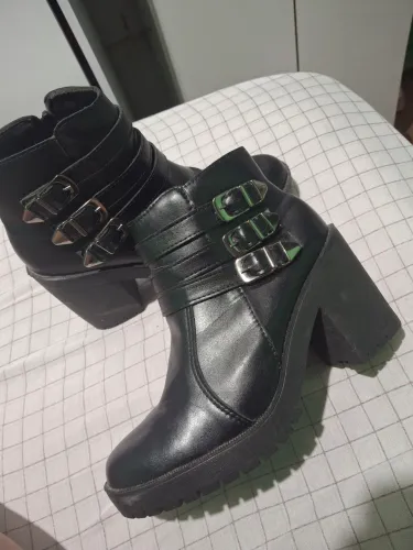 Vendo bota