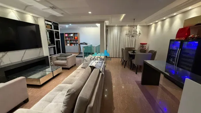 Apartamento duplex no centro 4 suítes - 2 vagas