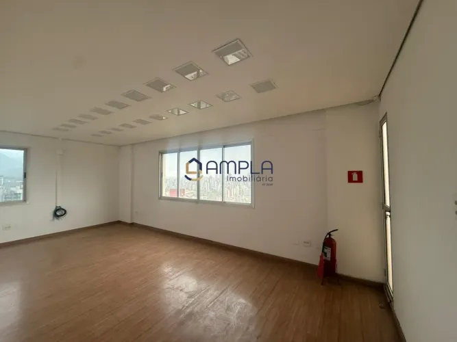 Sala Comercial para Locação no Buritis!