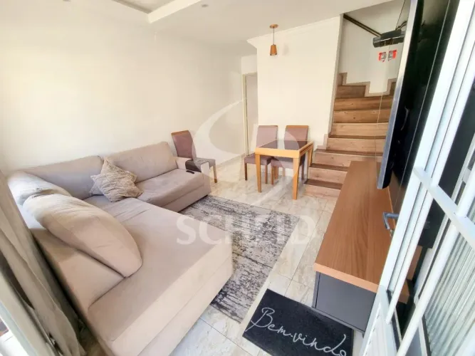 Casa em condomínio com 2 quartos e duas vagas à venda no Jardim Prudência em São Paulo !