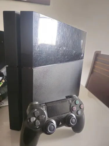 Leia o anúncio por gentileza ps4 FAT 1001 com marcas de uso aparelho usado atualizado