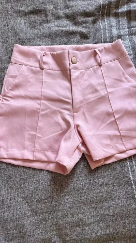 Short alfaiataria rosa
