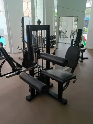 CADEIRA EXTENSORA E FLEXORA GURIK