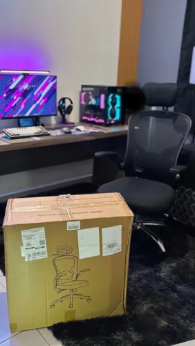 Cadeira de Escritório Ergonômica em tecido Mesh- Nova Lacrada