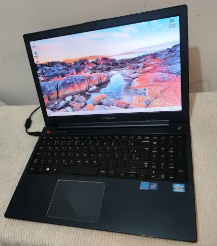 Notebook Samsung i7 top