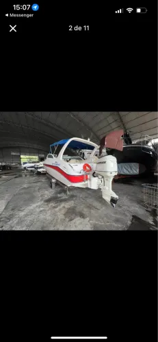 Lancha magna 26 pés 250hp