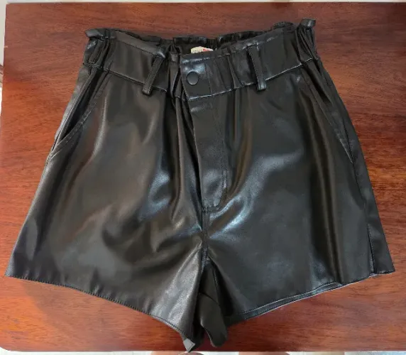 Short Courino Preto