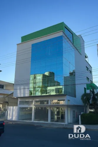 SALA AÉREA NA AVENIDA PARA LOCAÇÃO